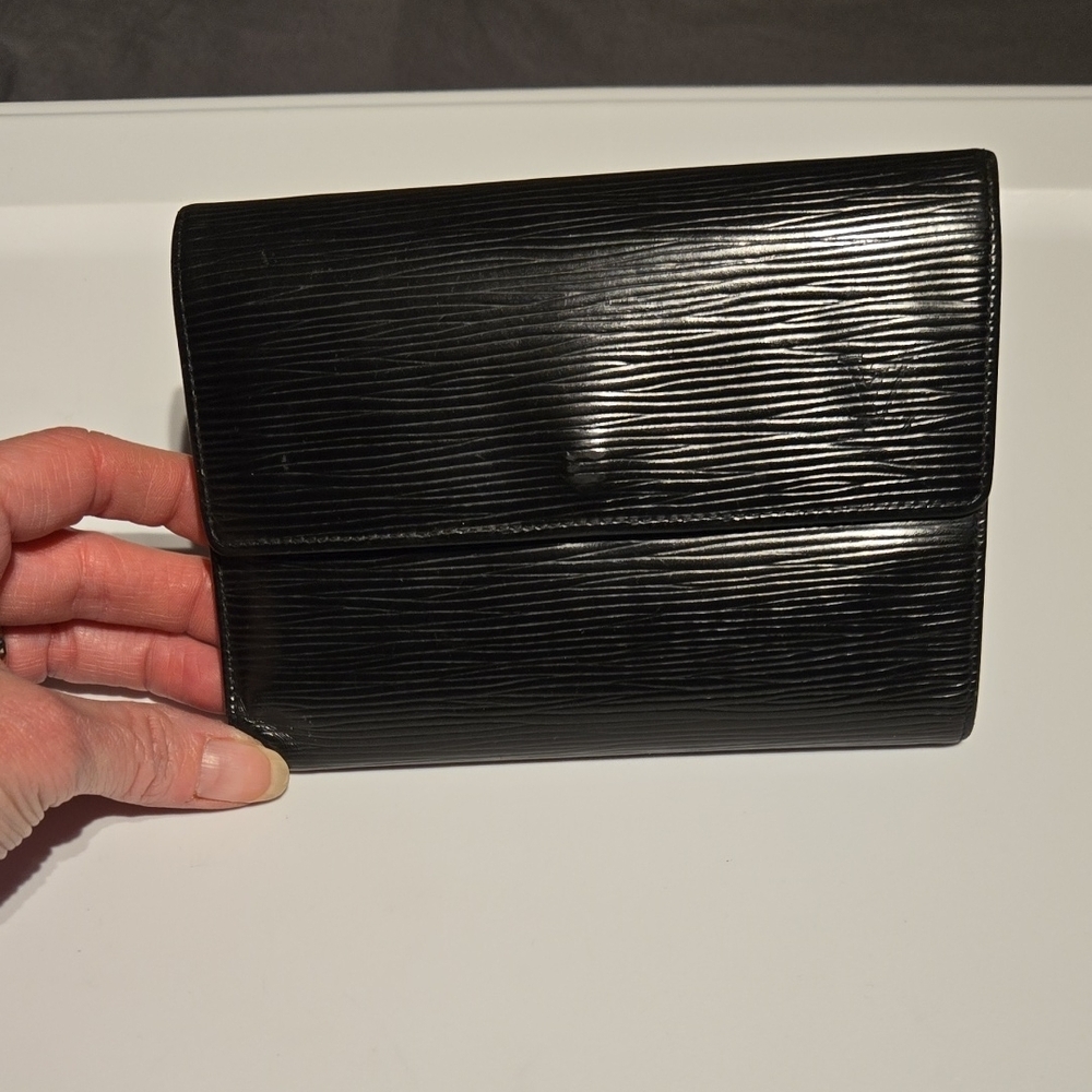 Louis Vuitton Epi Wallet